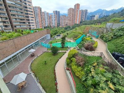 Apartamento de 3 alcobas en venta en Tres Esquinas, Sabaneta, 78 m² · foto 14 de 20