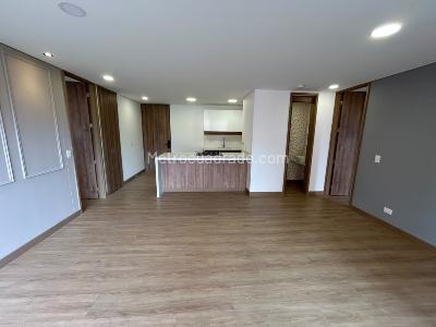 Apartamento de 2 alcobas en arriendo en Las Brujas, Envigado, 80 m² · foto 9 de 20