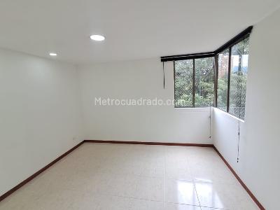 Apartamento de 3 alcobas en arriendo en El Poblado, Medellín, 116 m² · foto 12 de 17