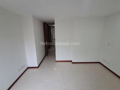 Apartamento de 3 alcobas en arriendo en El Poblado, Medellín, 116 m² · foto 14 de 17