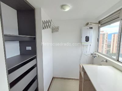 Apartamento de 3 alcobas en arriendo en Los Balsos, Medellín, 116 m² · foto 4 de 20