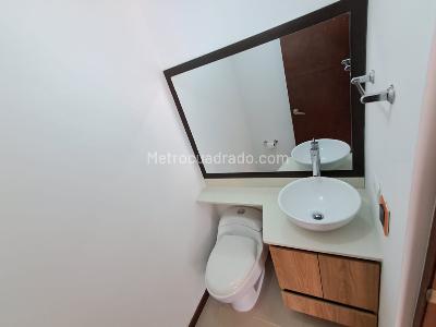 Apartamento de 3 alcobas en arriendo en Los Balsos, Medellín, 116 m² · foto 6 de 20