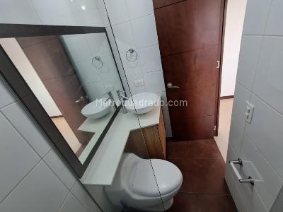 Apartamento de 3 alcobas en arriendo en Los Balsos, Medellín, 116 m² · foto 14 de 20