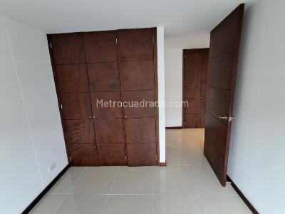 Apartamento de 3 alcobas en arriendo en Los Balsos, Medellín, 116 m² · foto 17 de 20