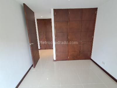 Apartamento de 3 alcobas en arriendo en Los Balsos, Medellín, 116 m² · foto 19 de 20