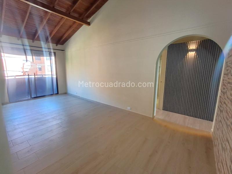 3BR Apartment in Calasanz (90 m²)