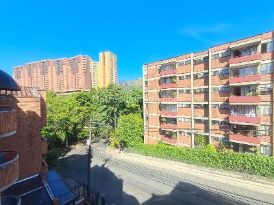 Apartamento de 3 alcobas en arriendo en Calasanz, Medellín, 90 m² · foto 4 de 18