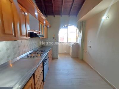 Apartamento de 3 alcobas en arriendo en Calasanz, Medellín, 90 m² · foto 7 de 18