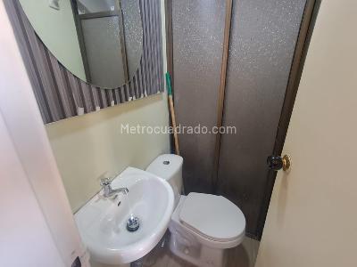 Apartamento de 3 alcobas en arriendo en Calasanz, Medellín, 90 m² · foto 10 de 18