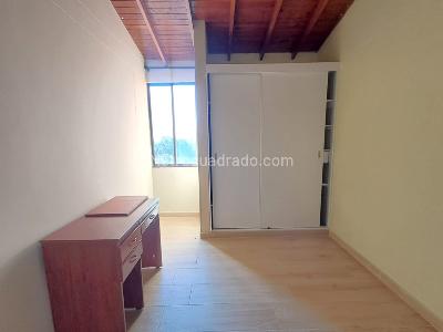 Apartamento de 3 alcobas en arriendo en Calasanz, Medellín, 90 m² · foto 11 de 18