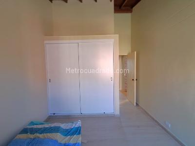 Apartamento de 3 alcobas en arriendo en Calasanz, Medellín, 90 m² · foto 17 de 18