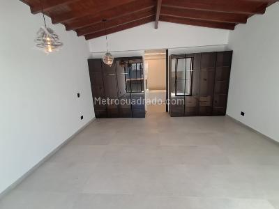 Apartamento de 2 alcobas en arriendo en El Poblado, Medellín, 257 m² · foto 18 de 20