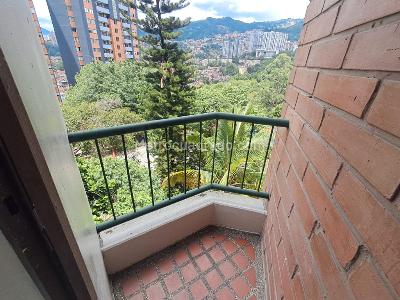 Apartamento de 3 alcobas en arriendo en Belen, Medellín, 70 m² · foto 5 de 19