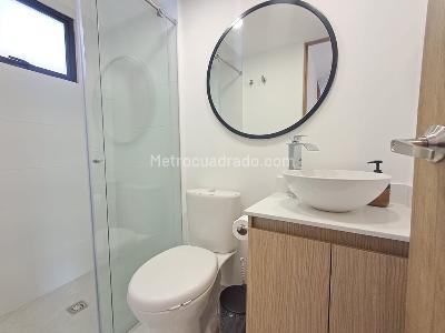 Apartamento de 3 alcobas en arriendo en Belen, Medellín, 70 m² · foto 11 de 19