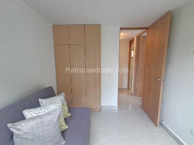 Apartamento de 3 alcobas en arriendo en Belen, Medellín, 70 m² · foto 15 de 19
