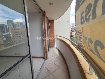 Apartamento en venta en El Poblado, Medellín · foto 10 de 20