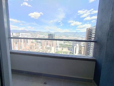Apartamento en arriendo en Ciudad Del Rio, Medellín · foto 9 de 10