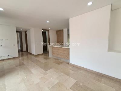Apartamento de 2 alcobas en arriendo en Laureles, Medellín, 80 m² · foto 8 de 19