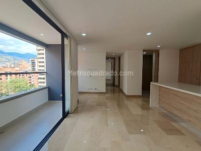 Apartamento de 2 alcobas en arriendo en Laureles, Medellín, 80 m² · foto 9 de 19
