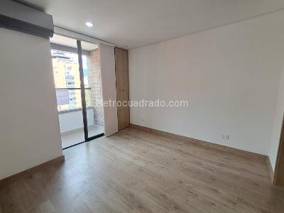 Apartamento de 2 alcobas en arriendo en Laureles, Medellín, 80 m² · foto 13 de 19