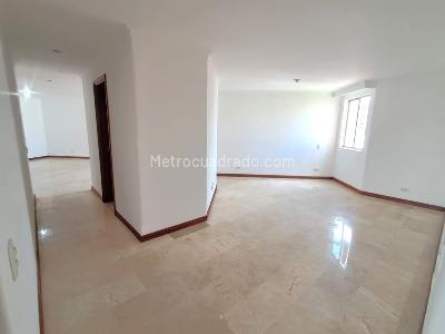 Apartamento de 3 alcobas en arriendo en Laureles, Medellín, 176 m² · foto 14 de 20