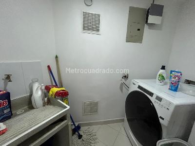 Apartamento de 3 alcobas en arriendo en Las Lomitas Sector La Tuna, Sabaneta, 95 m² · foto 4 de 20