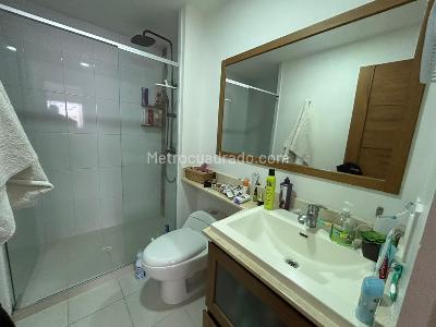 Apartamento de 3 alcobas en arriendo en Las Lomitas Sector La Tuna, Sabaneta, 95 m² · foto 19 de 20
