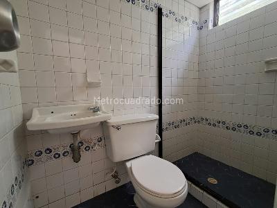 Apartamento en venta en El Poblado, Medellín · foto 19 de 19
