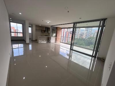 Apartamento de 3 alcobas en arriendo en El Poblado, Medellín, 118 m² · foto 3 de 20