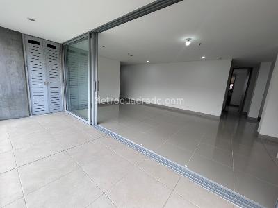 Apartamento de 3 alcobas en arriendo en El Poblado, Medellín, 118 m² · foto 7 de 20