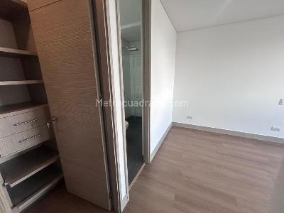 Apartamento de 3 alcobas en arriendo en El Poblado, Medellín, 118 m² · foto 20 de 20