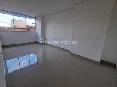 Apartamento de 3 alcobas en arriendo en La Castellana, Medellín, 100 m² · foto 8 de 16