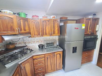 Apartamento de 3 alcobas en arriendo en El Poblado, Medellín, 183 m² · foto 7 de 19