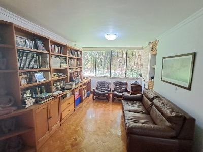 Apartamento de 3 alcobas en arriendo en El Poblado, Medellín, 183 m² · foto 9 de 19