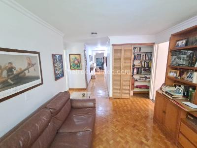 Apartamento de 3 alcobas en arriendo en El Poblado, Medellín, 183 m² · foto 17 de 19