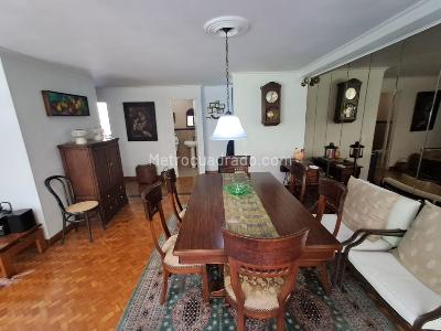 Apartamento de 3 alcobas en arriendo en El Poblado, Medellín, 183 m² · foto 2 de 19