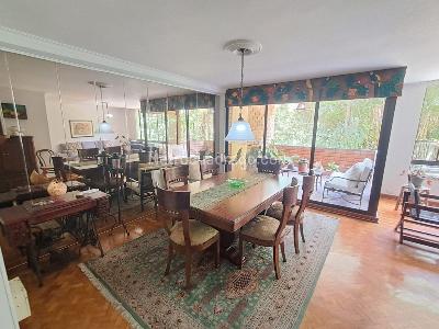 Apartamento de 3 alcobas en arriendo en El Poblado, Medellín, 183 m² · foto 4 de 19