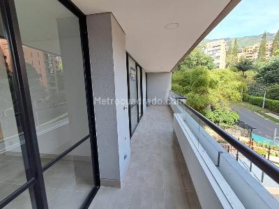 Apartamento de 2 alcobas en arriendo en El Poblado, Medellín, 88 m² · foto 14 de 17