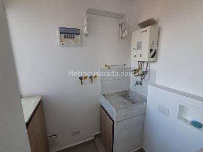 Apartamento de 3 alcobas en arriendo en Aves Maria, Sabaneta, 67 m² · foto 5 de 15