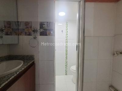 Apartamento en venta en El Chagualo, Medellín · foto 6 de 13