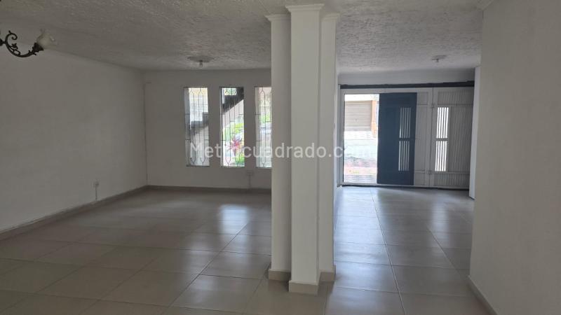 Casa en Arriendo, Santa Teresita, Medellín