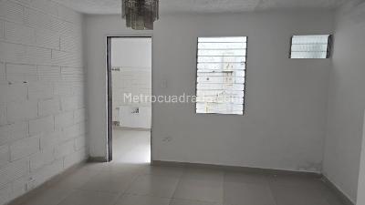 Casa en arriendo en Santa Teresita, Medellín · foto 8 de 14