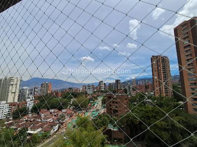 Apartamento de 2 alcobas en venta en Los Balsos, Medellín, 142 m² · foto 4 de 20
