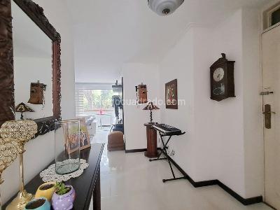 Apartamento de 3 alcobas en venta en Laureles, Medellín, 144 m² · foto 3 de 20