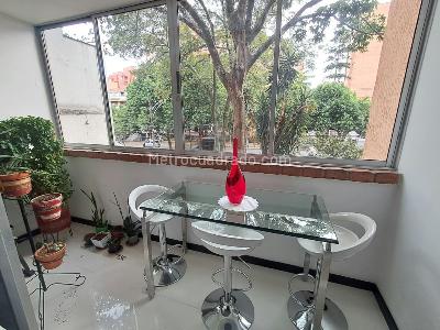 Apartamento de 3 alcobas en venta en Laureles, Medellín, 144 m² · foto 10 de 20