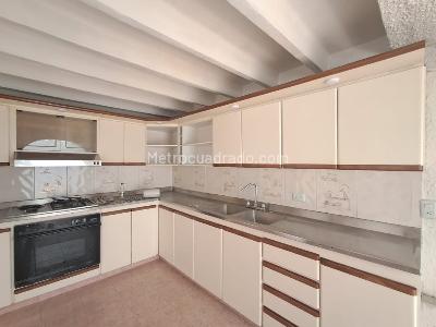 Casa de 4 alcobas en arriendo en Guayabal (L), Medellín, 200 m² · foto 2 de 20