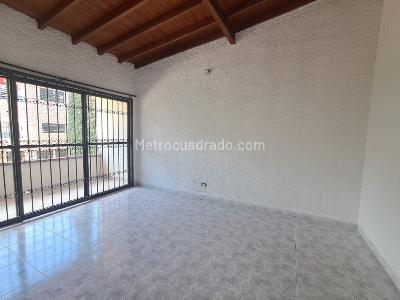 Casa de 4 alcobas en arriendo en Guayabal (L), Medellín, 200 m² · foto 11 de 20