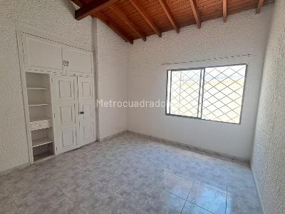 Casa de 4 alcobas en arriendo en Guayabal (L), Medellín, 200 m² · foto 15 de 20