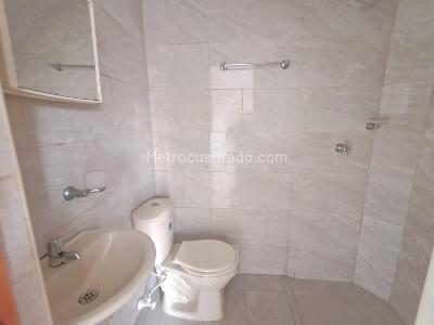 Apartamento en arriendo en Belen, Medellín · foto 7 de 17