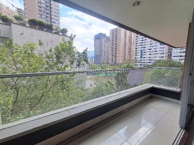 Apartamento de 2 alcobas en arriendo en Ciudad Del Rio, Medellín, 88 m² · foto 11 de 20